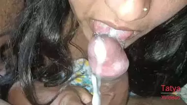 Dirty cum in mouth and dirty blowjob give indian desi kavita bhabhi