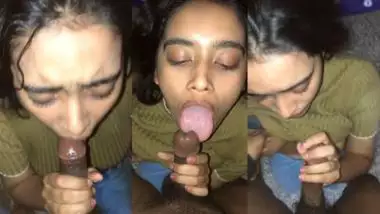 Horny Chennai girl gives a deep Tamil blowjob to her friend